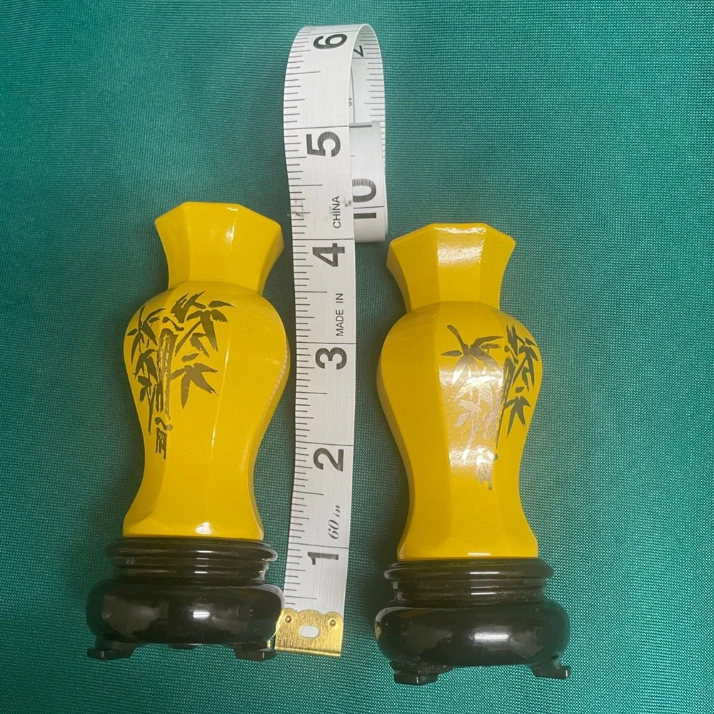 Avon Vintage Yellow Vases with Black Base - Picture 3 of 4